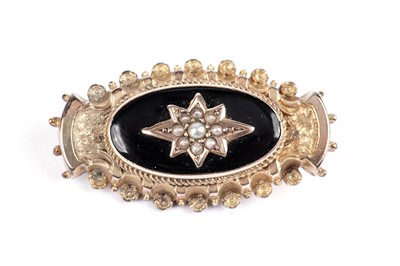 Lot 550 - A Victorian seed pearl, black enamel and gilt metal mourning brooch