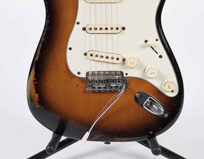 Lot 228 - A 1964 Fender Stratocaster