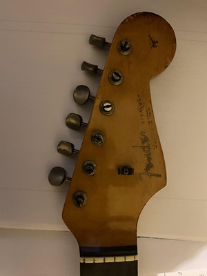 Lot 228 - A 1964 Fender Stratocaster