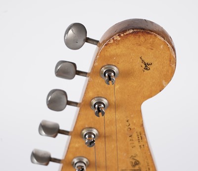 Lot 228 - A 1964 Fender Stratocaster