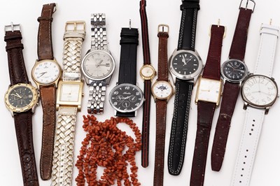 Lot 520 - A collection of watches and costume jewellery