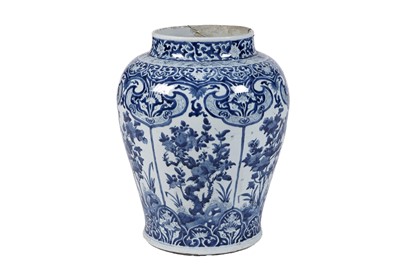 Lot 383 - Chinese blue and white baluster jar, Kangxi