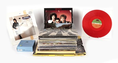 Lot 113 - A collection of mixed 12" singles and LPs, mostly 1980's