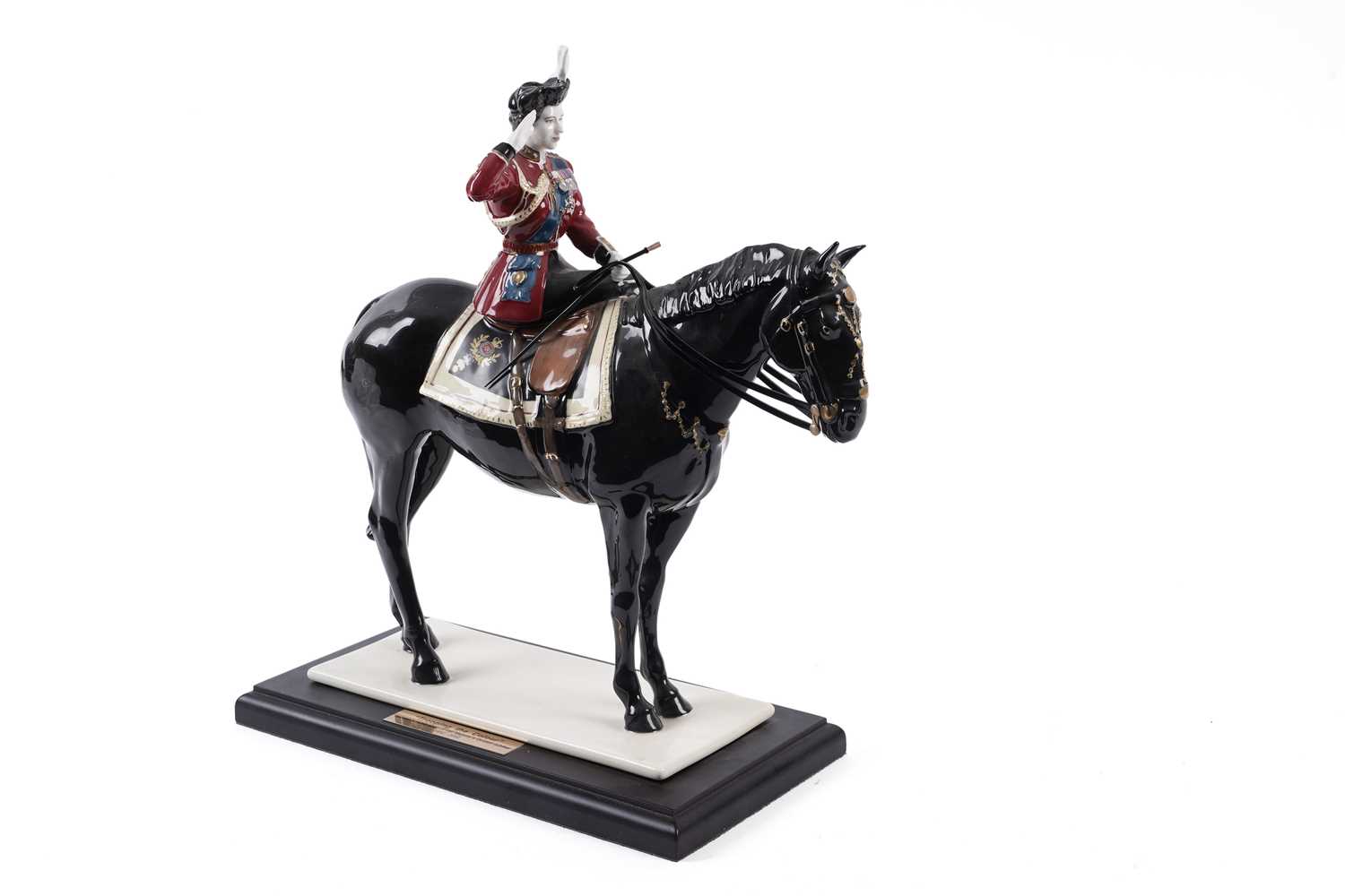 Lot 175 - A Coalport Royal Commemorative 'Trooping the Colour' figure of Queen Elizabeth II