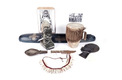 Lot 439 - A collection of vintage Tribal items