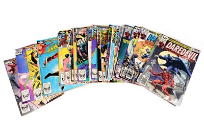 Lot 84 - Daredevil (Frank Miller) by Marvel Comics