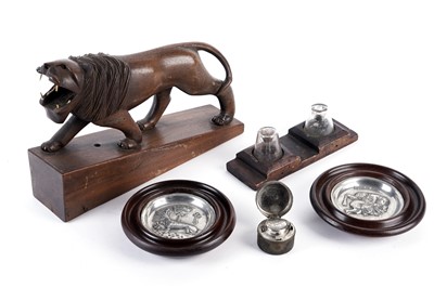 Lot 223 - A collection of treen wares and collectibles