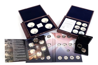 Lot 389 - A collection of commemorative coins