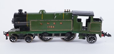 Lot 3 - A Hornby 0-gauge 4-4-2 locomotive