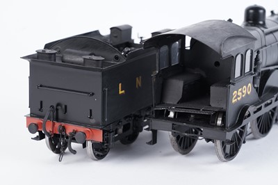 Lot 18 - A metal kit-built 0-gauge 4-4-0 locomotive and six-wheel tender