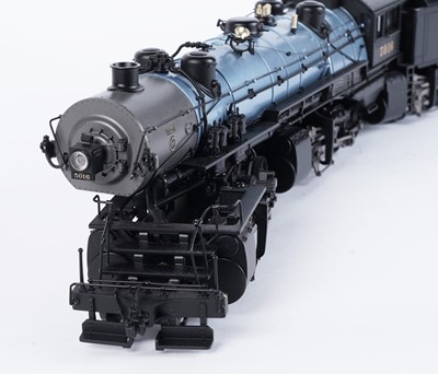 Lot 22 - MTH 0-gauge 2-8-8-8-2 Triplex locomotive and tender