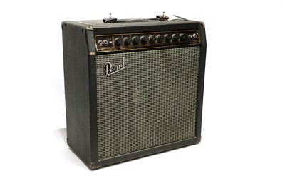 Lot 59 - Pearl SG-062 guitar amplifier