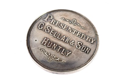 Lot 581 - A collection of costume jewellery, coins and watches