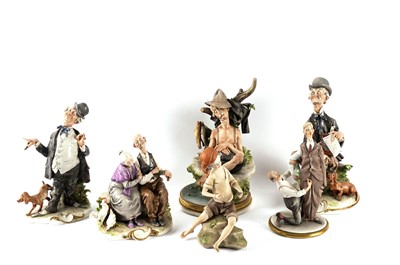 Lot 291 - A collection of Capo-di-Monte figures