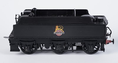 Lot 43 - A Gladiator Models metal kit-built 0-gauge 4-4-0 locomotive and six-wheel tender