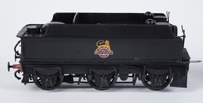 Lot 43 - A Gladiator Models metal kit-built 0-gauge 4-4-0 locomotive and six-wheel tender