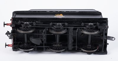 Lot 43 - A Gladiator Models metal kit-built 0-gauge 4-4-0 locomotive and six-wheel tender