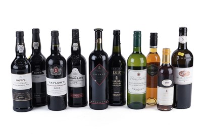 Lot 200 - A selection of bottles of alcohol