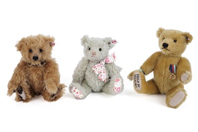 Lot 600 - Three Steiff teddy bears