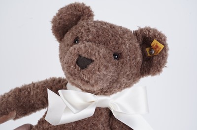 Lot 601 - Five Steiff teddy bears