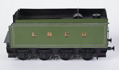 Lot 122 - A metal kit-built 0-gauge 4-6-2 locomotive and eight-wheel tender