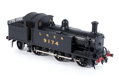 Lot 126 - A metal kit-built 0-gauge 0-6-2 locomotive