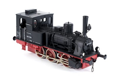 Lot 136 - A plastic 0-gauge 0-6-0 locomotive