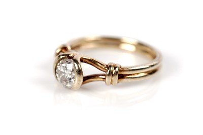 Lot 1197 - A solitaire diamond ring