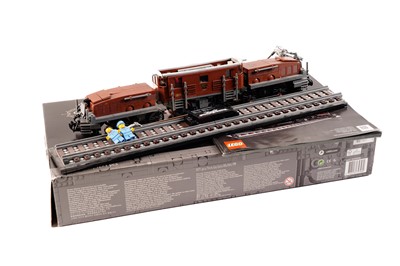 Lot 576 - A Lego 'Crocodile Locomotive' set