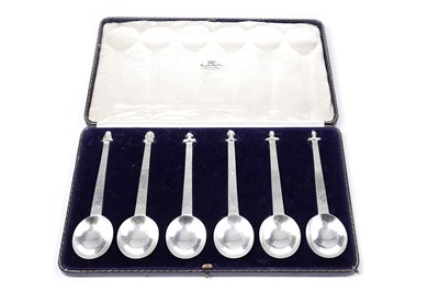 Lot 1596 - A George VI set of six spoons to celebrate the monarchs of Great Britain named George