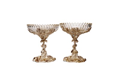 Lot 1369 - A pair of Victorian dessert stands