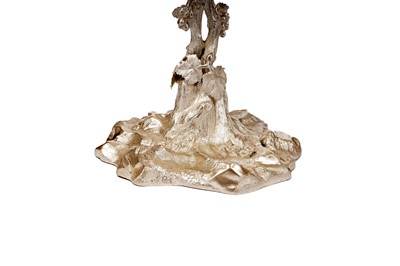 Lot 1369 - A pair of Victorian dessert stands