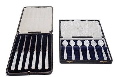 Lot 1618 - A George V set of six lobster/crab picks; and a set of six caviar spoons