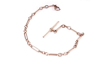 Lot 625 - A 9ct rose gold fetter-link watch chain
