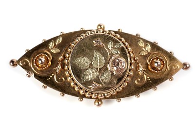 Lot 3 - A Victorian Etruscan Revival brooch