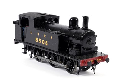 Lot 146 - A metal kit-built 0-gauge 0-6-0 locomotive and six-wheel tender