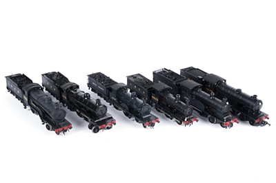 Lot 298 - Six metal 00-gauge locomotives and tenders