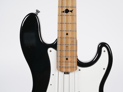 Lot 295 - A Marlin Slammer bass
