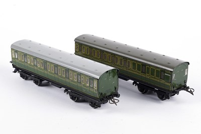 Lot 320 - Two Hornby Series 0-gauge passenger carriages