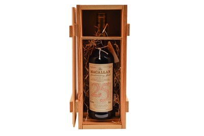 Lot 141 - The Macallan Anniversary Malt, 25 years old