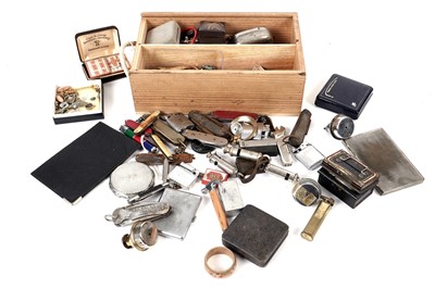 Lot 425 - A selection of medals; jewellery; and collectables