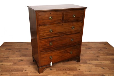 Lot 1 - N.H Chapman & Co: a ‘Siesta’ Georgian style mahogany chest of drawers