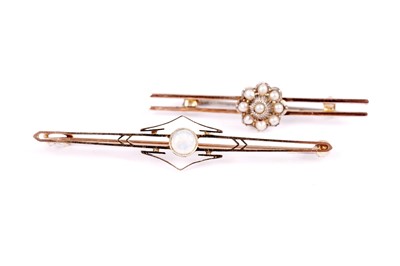 Lot 568 - An Art Deco water opal bar brooch; and another