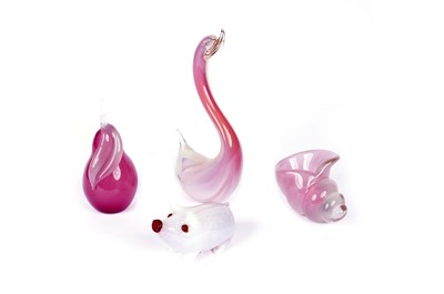 Lot 916 - Four pieces of Murano glass