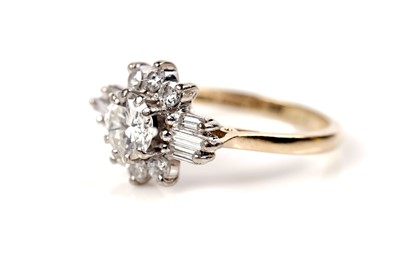 Lot 1209 - An Art Deco diamond dress ring