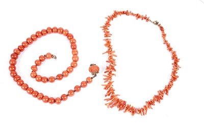 Lot 685 - A coral bead necklace; and a branch coral necklace