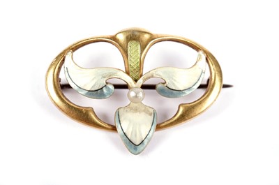 Lot 735 - An Art Nouveau seed pearl and enamel yellow gold brooch