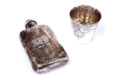 Lot 1322 - An Elizabeth II silver tot beaker and a Victorian silver spirit flask