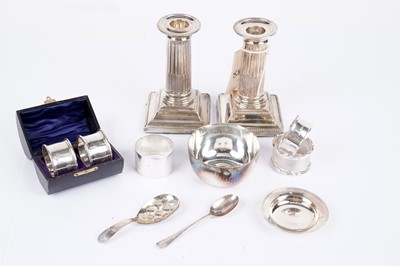 Lot 812 - A selection of Elizabeth II silver including a cased pair of napkin rings and Armada dish