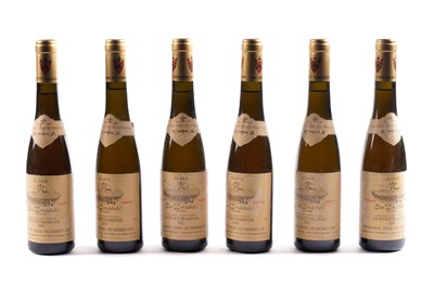 Lot 107 - Six bottles of Gewurztraminer Clos Windsbuhl 2005